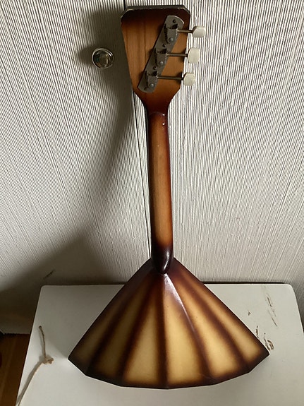 Balalaikka soitin musiikki keräily äijäluola