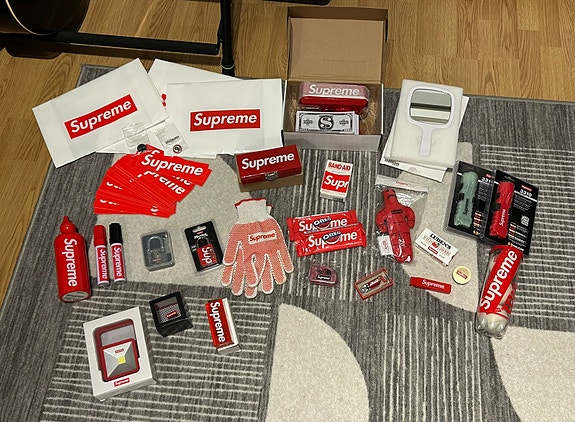 Supreme kokoelma