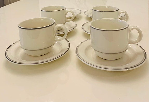 Arabia, ARCTICA, RESTA, LINNA -kahvi- /-teeastiastoa