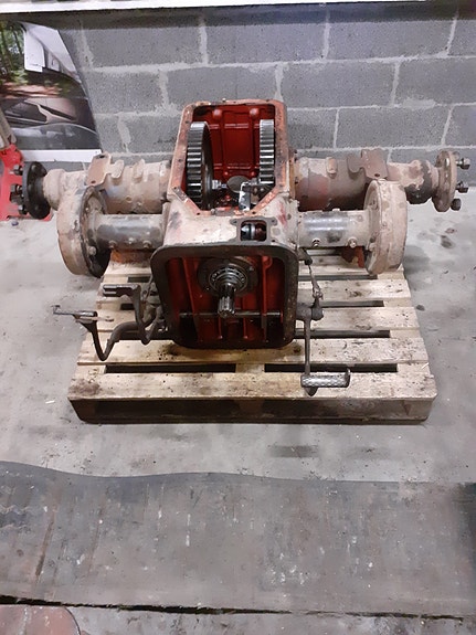 Fordson Power Major täydellinen perä