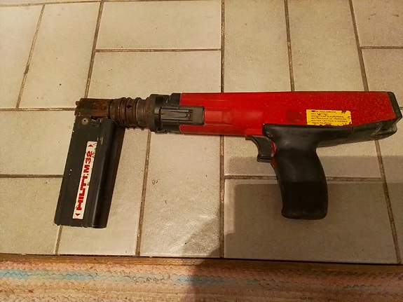 Panosnaulain Hilti DX 36M