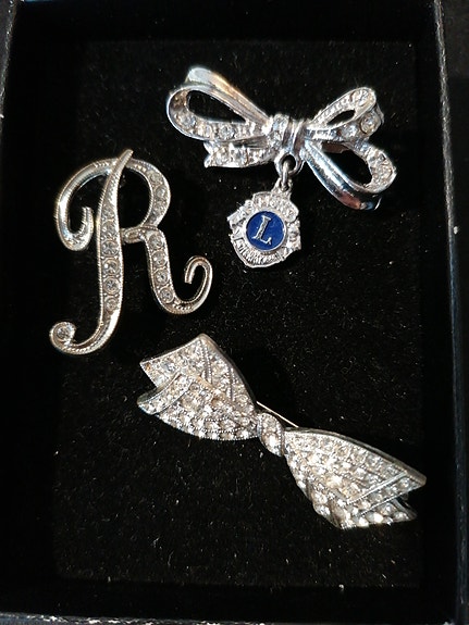 Product image 1 of 4