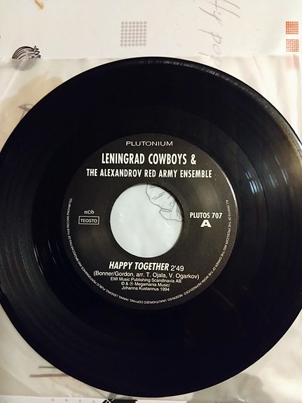 Leningrad Cowboys 7" Happy together