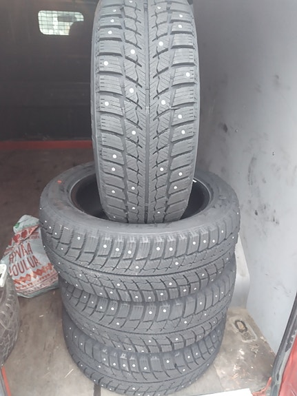 Nastarenkaat 205/55 r16