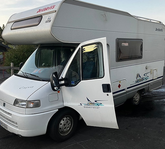 Product image 2 of 9