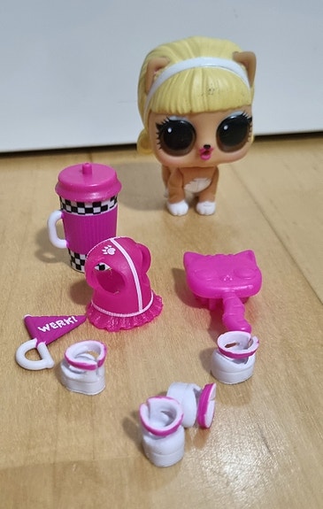 Product image 2 of 3
