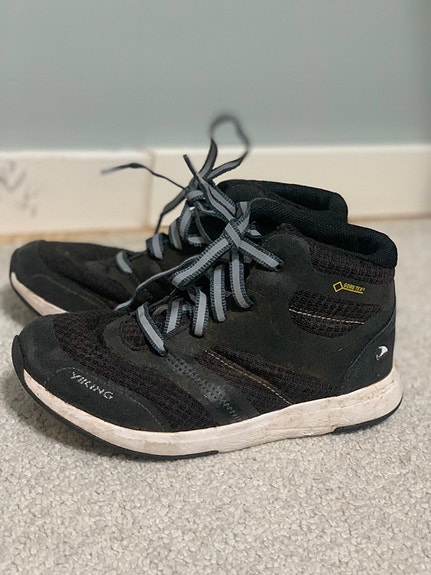 Viking gore-tex välikausikenkä, 34