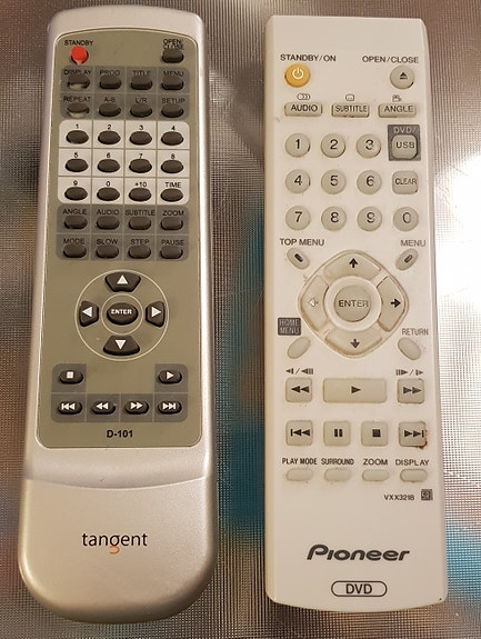 Pioneer ja Tangent DVD kaukosäädin