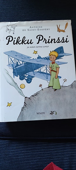 Pikku Prinssi kovakantinen kirja