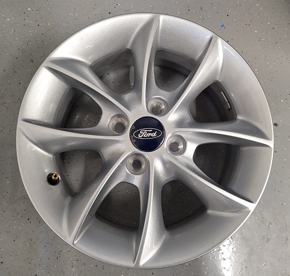Ford Ka alkuperäiset vanteet - käyttämättömät