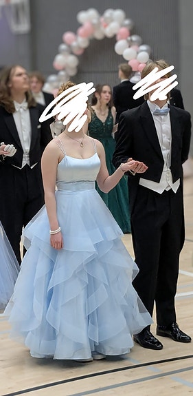 Wanhojen tanssimekko