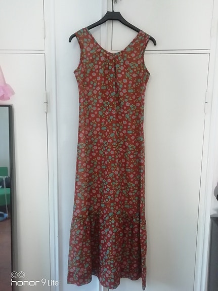 Vintage kesämekko alushameella