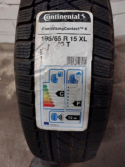 KITKARENGAS 1 Kpl  CONTINENTAL  195/65R15  UUSI