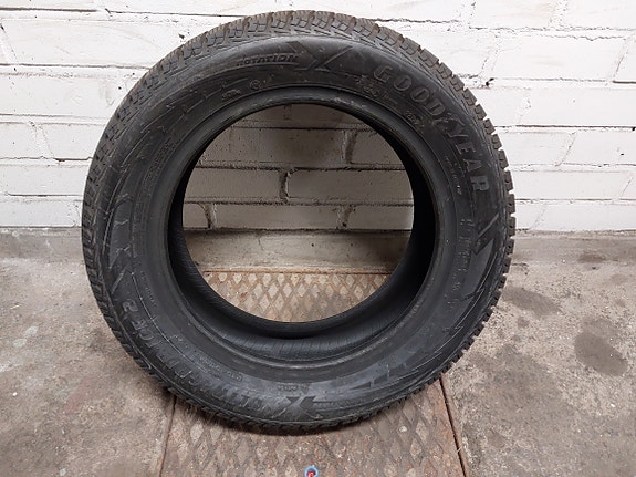 KITKARENGAS 1 KPL  GOODYEAR  215/55R16  UUSI