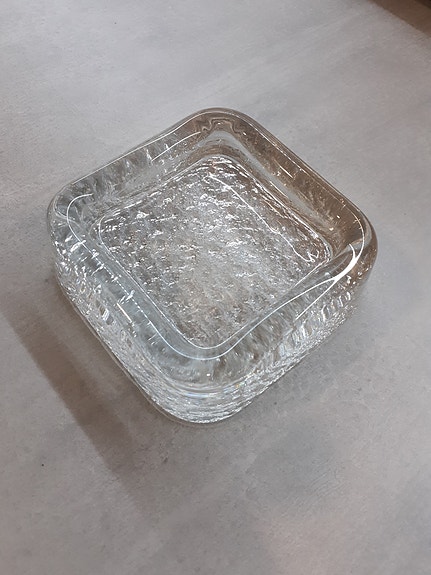 Iittala Riite / Timo Sarpaneva , tuhkakuppi tai kynttilän alunen (11 cm)