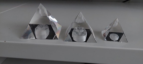Upeat pyramidit 3 kpl