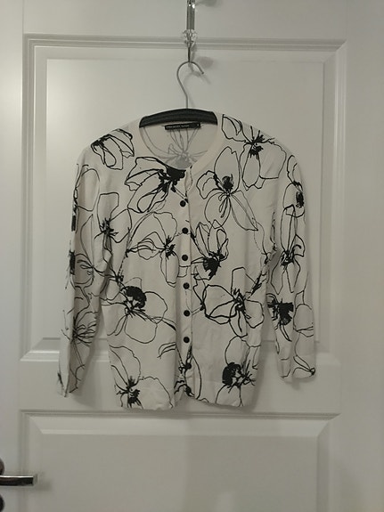 Karen Millen neulepusero