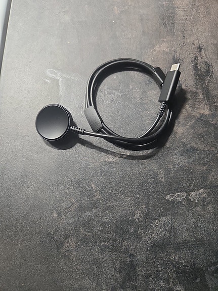 Käyttämätön Samsung Galaxy Watch Fast Wireless Charger Watch4/5/6/7/8 -laturi