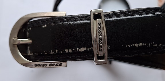 Vyö Hugo Boss.
