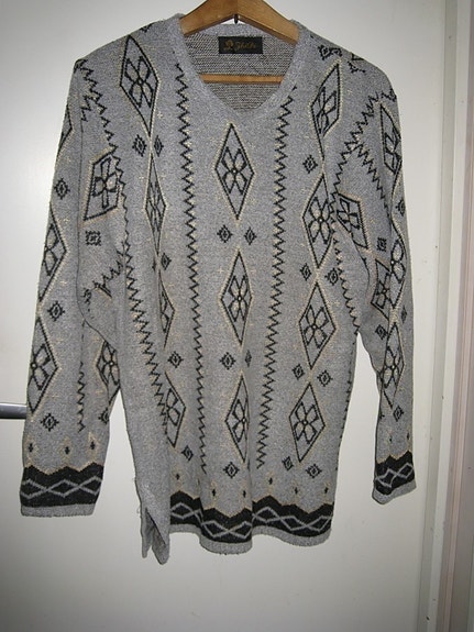 Vintage naisten harmaasävyinen neule koko L/XL