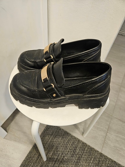 Kengät koko 37