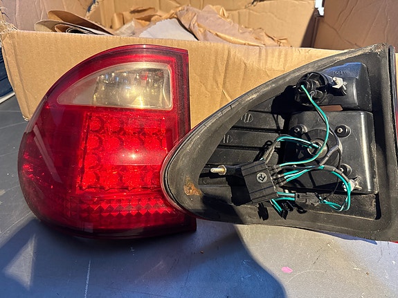 W210 led takavalot, farmari