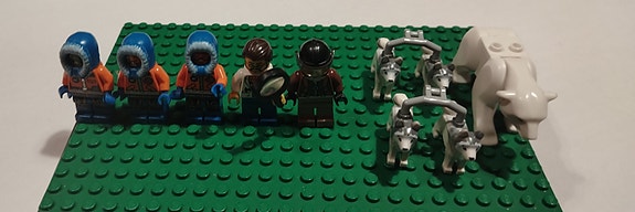 Lego Arctic base camp 60036 figuureja