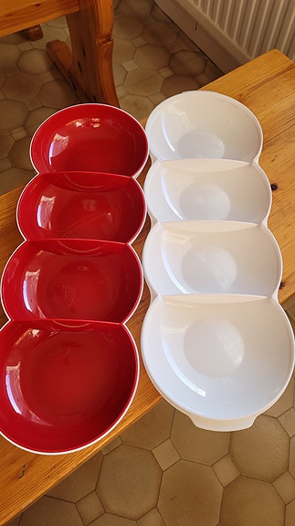Myydään Tupperware Allegra tarjoiluastia