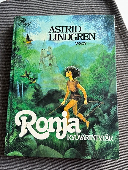 Astrid Lindgren Ronja Ryövärintytär 1981 3. painos