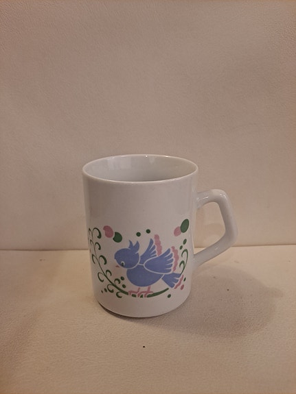 Muki sininen lintukuvio valkoinen