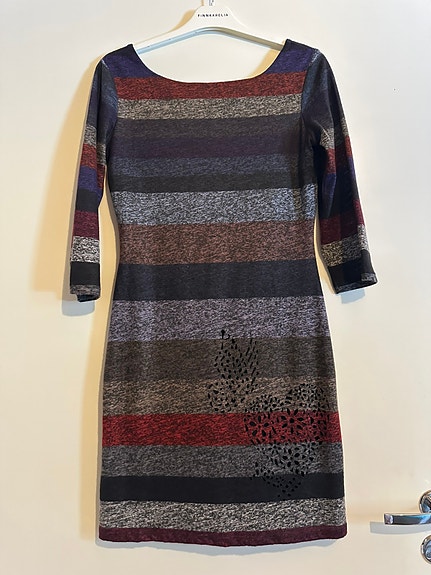 Desigual mekko