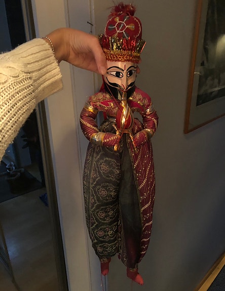 Vanhat itämaiset nuket / sisustus
