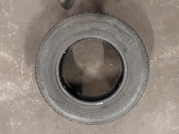 KESÄRENGAS  1KPL  PAKETTIAUTOON  NOKIA HAKKA  205/75R16C