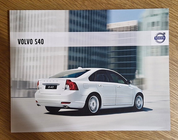 Volvo S40 -esite 2008