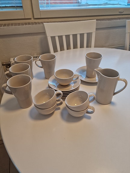 Pentik Inkivääri beige astiasto