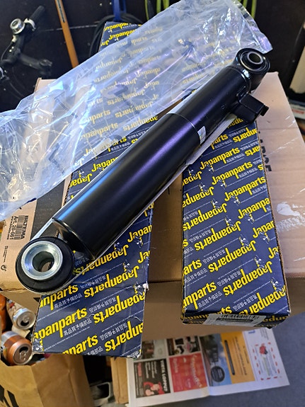 Product image 1 of 2