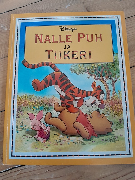 Nalle Puh ja Tiikeri kirja