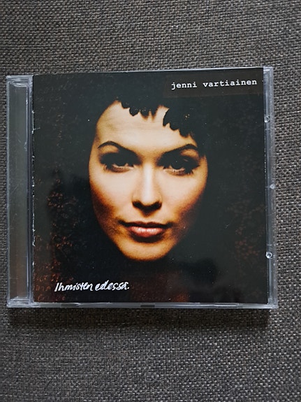 Jenni Vartiainen Ihmisten edessä cd