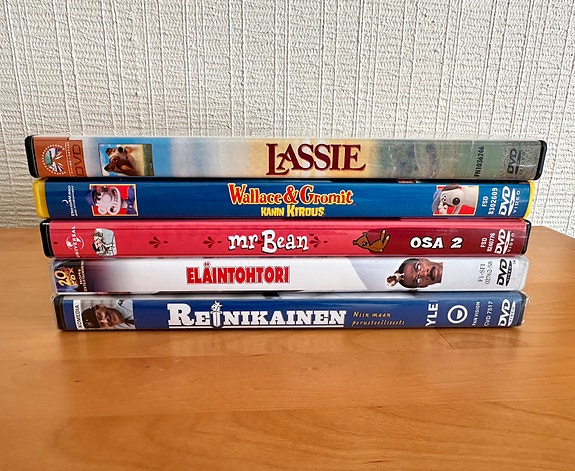 DVD elokuvat ja sarjat
