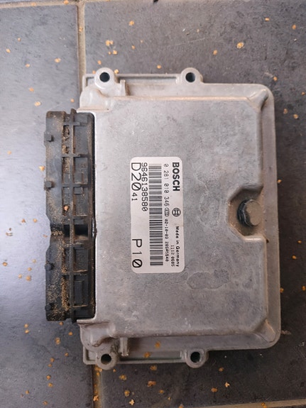 Bosch 9646138580 moottorin ohjainboxi Boxer, Jumper, Ducato