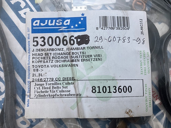 Toyota Hiace/Hilux/Dyna 2.4D Yläpään Tiivistesarja 89-01