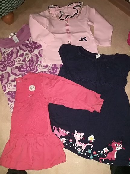 H&M-, Ciraf mekkoja, pusero 86 cm