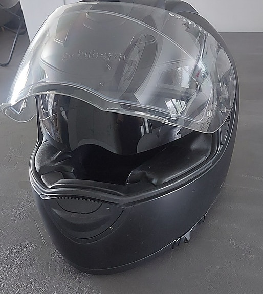 Schuberth S1 PRO kypärä