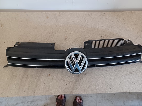 VW GOLF VI etumaski 1K9853651C ZLL