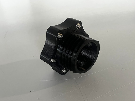 Thrustmaster rattiadaptereita