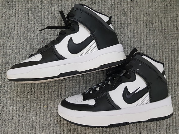Nike WMNS Dunk High Up korkeavartiset tennarit 39