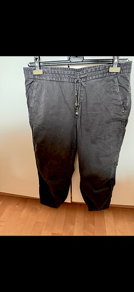 ESPRIT CAPRI HOUSUT