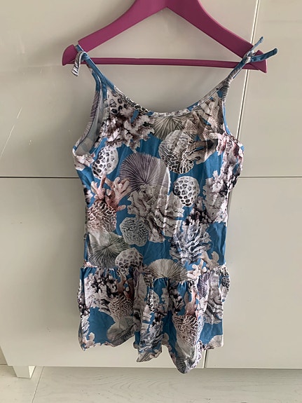 Hellemekko Molo koko 122/128