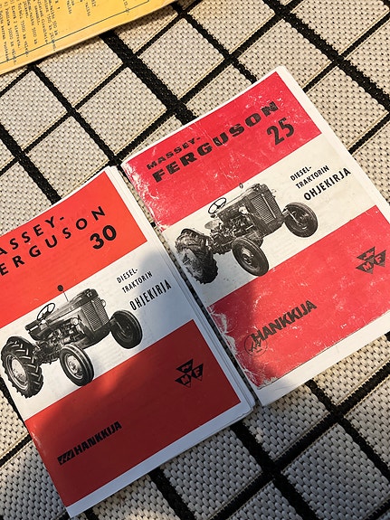 Massey Ferguson 25 ja 30 traktori ohjekirjoja