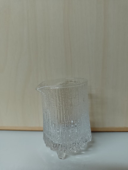 Iittala  Ultima Thule kermakko.